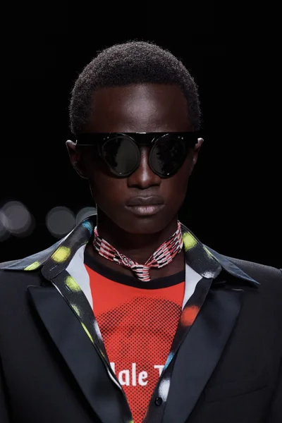 Look 29